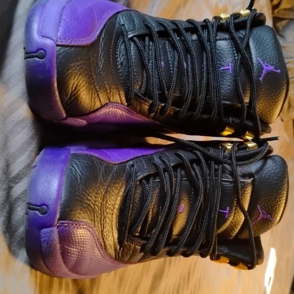 Jordan retro 12’s size 10.5 mens - Picture 5 of 5